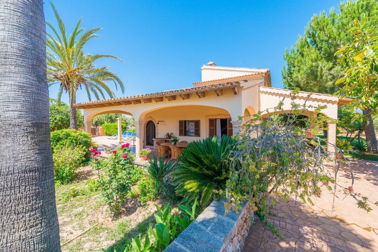 Clau De Sol Villa Can Picafort  Exterior photo